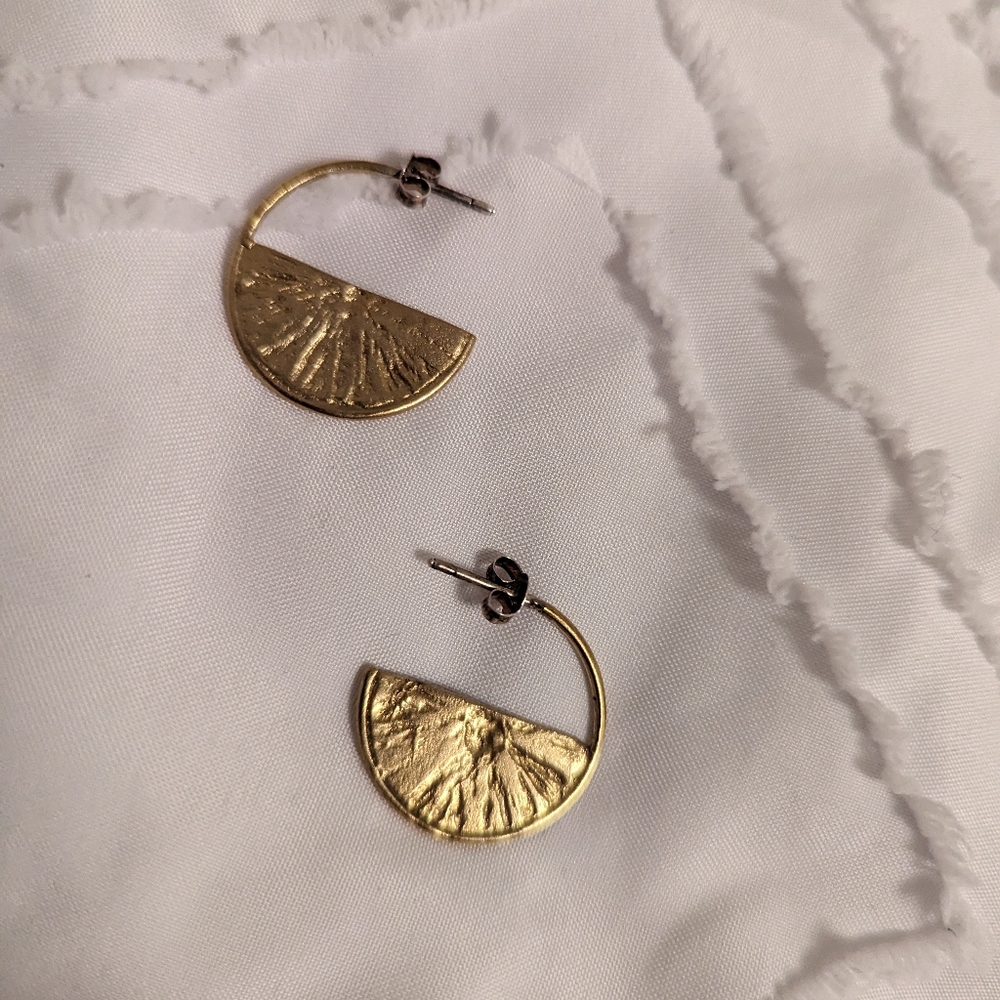 Gold tone half hoop pierced earrings - Picture 4 of 5